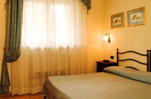Dominus Hotel Sigillo Exterior photo